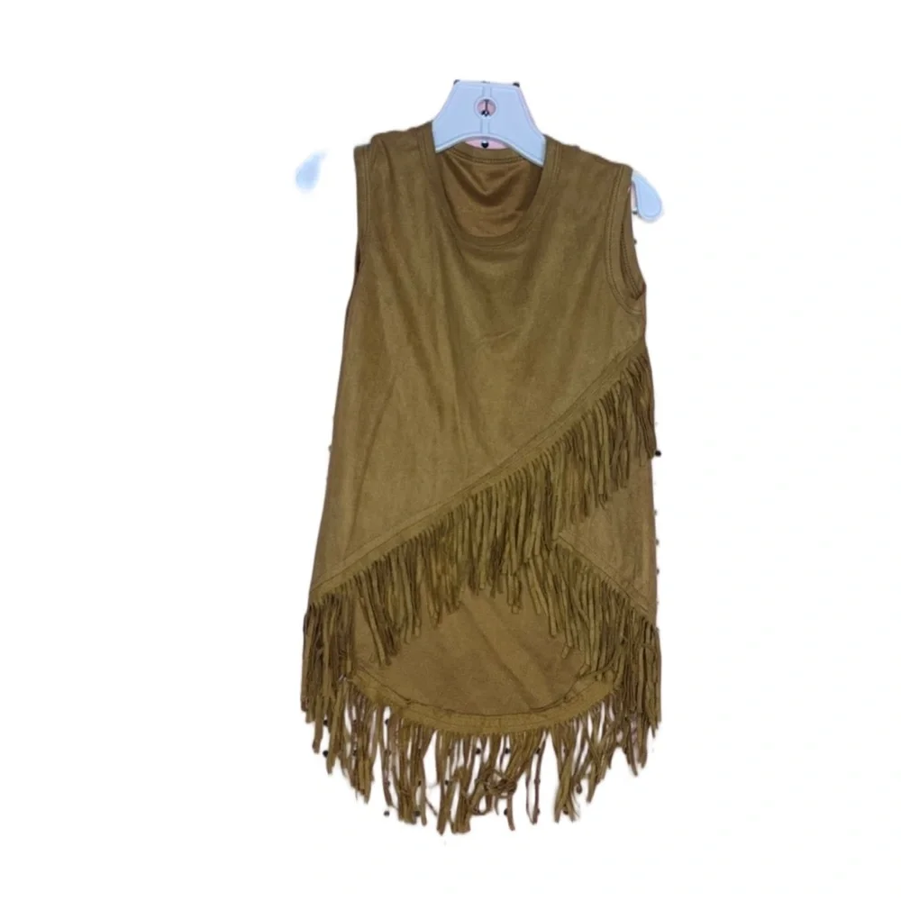 Boutique Faux Suede asymmetrical tunic with fringe. Great Condition. Size 3t